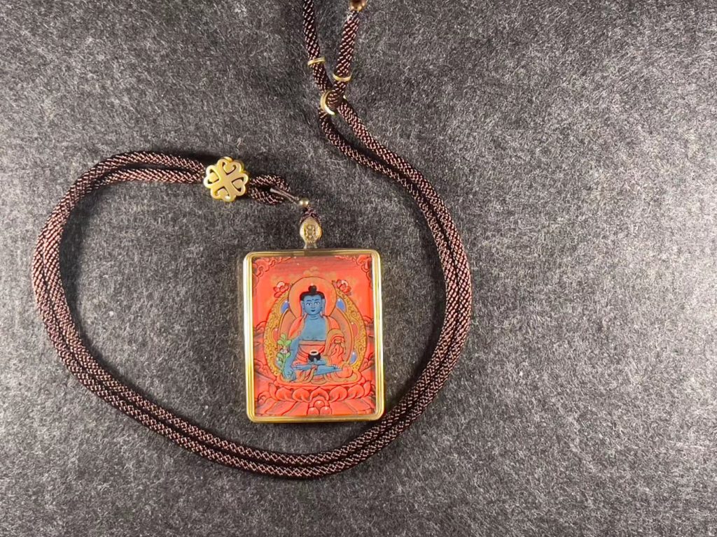 编号118-9070091：红金小唐卡-药师佛（长方形·4.5*3.5CM左右）
