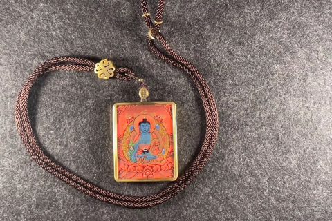 编号118-9070091：红金小唐卡-药师佛（长方形·4.5*3.5CM左右）