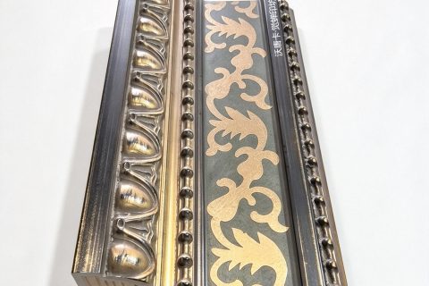 沃唐卡·觉蝉印坊：画框编号PictureFrame0206-欧式蛋纹卷草灰金实木画框条