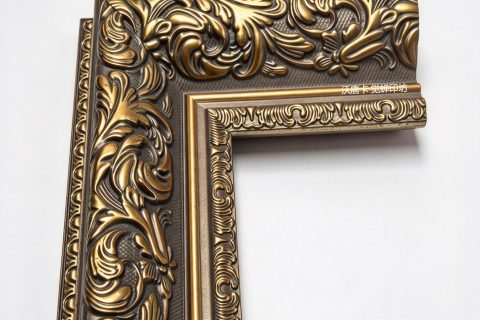沃唐卡·觉蝉印坊：画框编号PictureFrame0212-欧式古典莨苕雕花黑擦金画框条