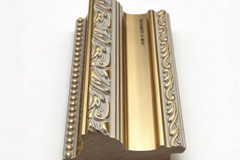 沃唐卡·觉蝉印坊：画框编号PictureFrame0234-新古典金银描金卷草珠边实木画框条